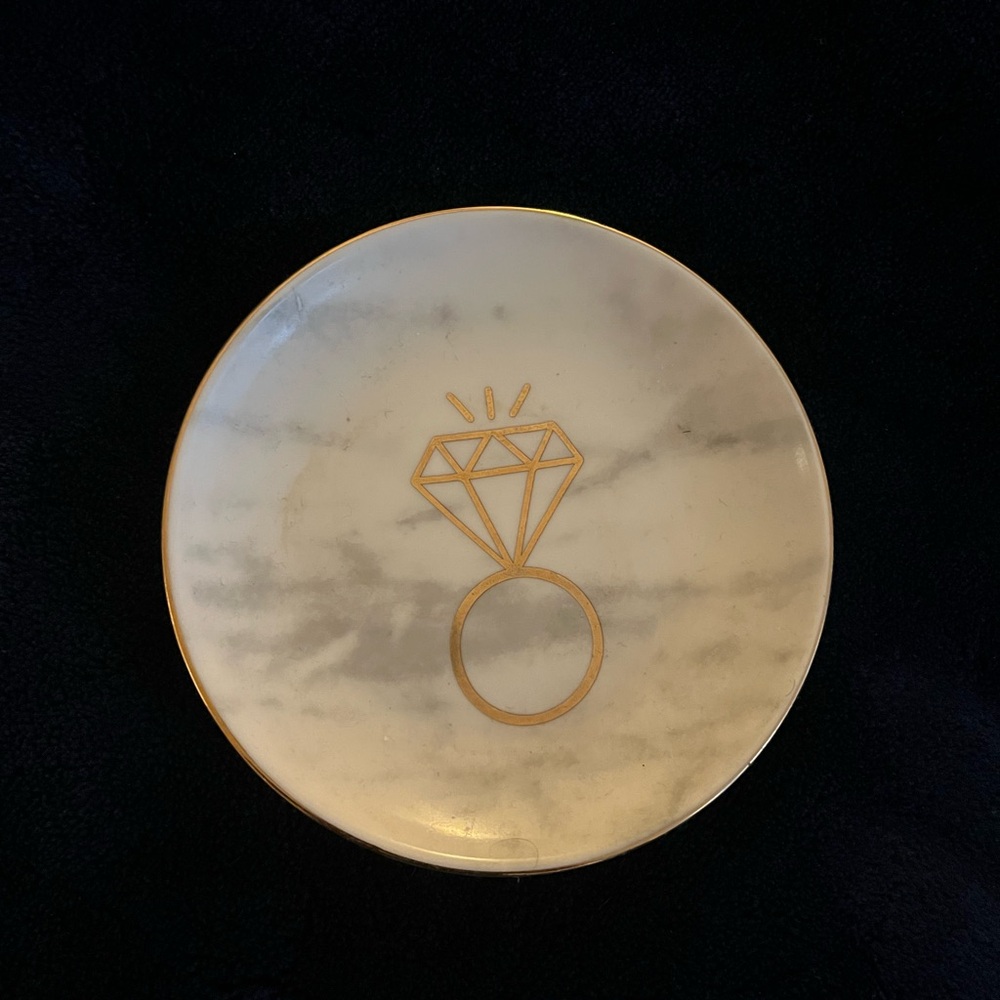 Engagement Ring Dish